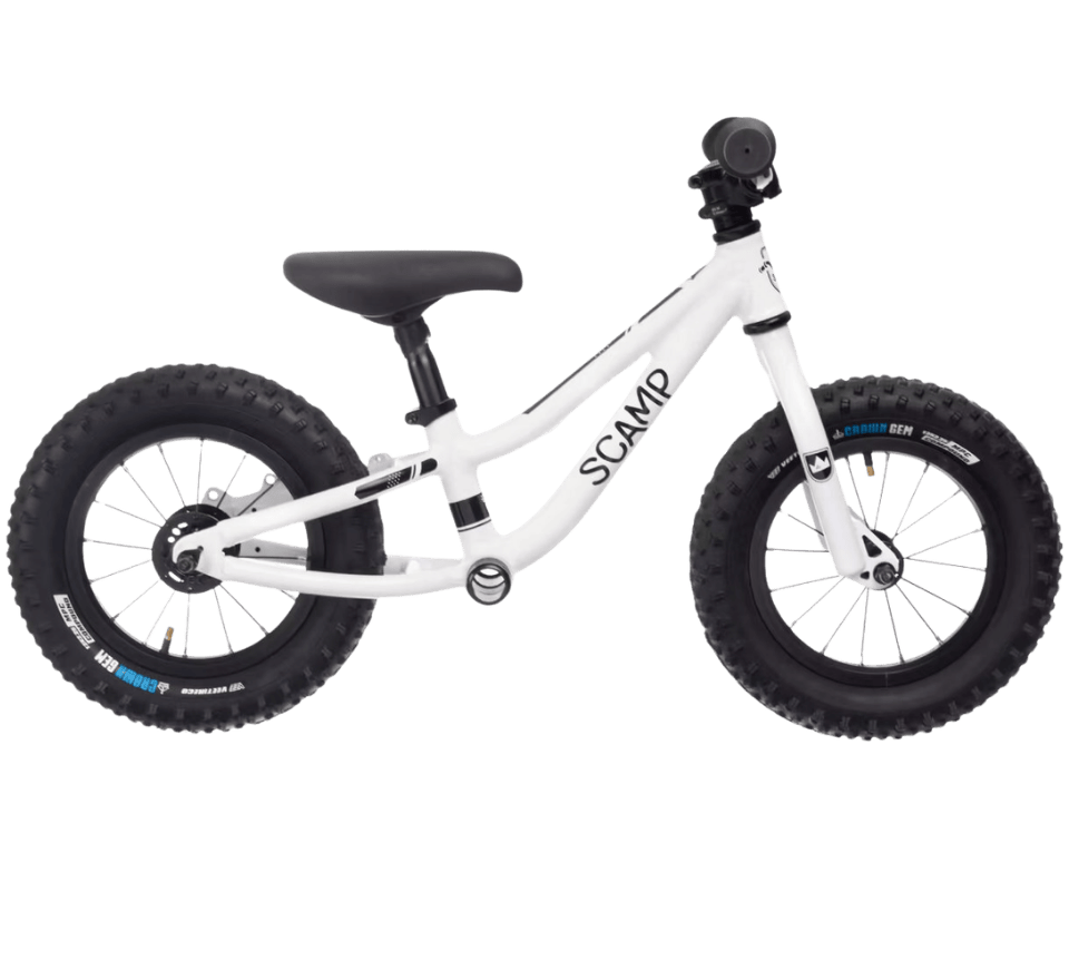 Draisienne Scamp Minifox : l'apprentissage du vélo version VTT