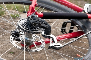 Comment remplacer un dérailleur arrière ?